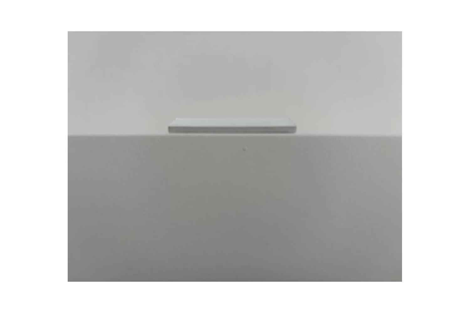 B-Ware celexon SOUNDVISION Premium Plus Tension Motorleinwand: Kleiner Kratzer oben auf dem Gehäuse