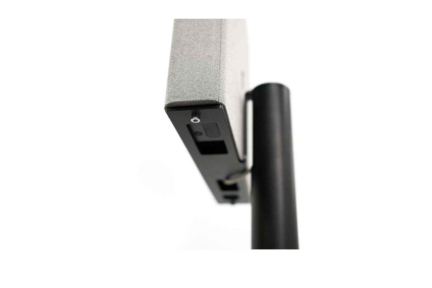 ARMSTRONG Standfuss für Bravia Theatre Quad