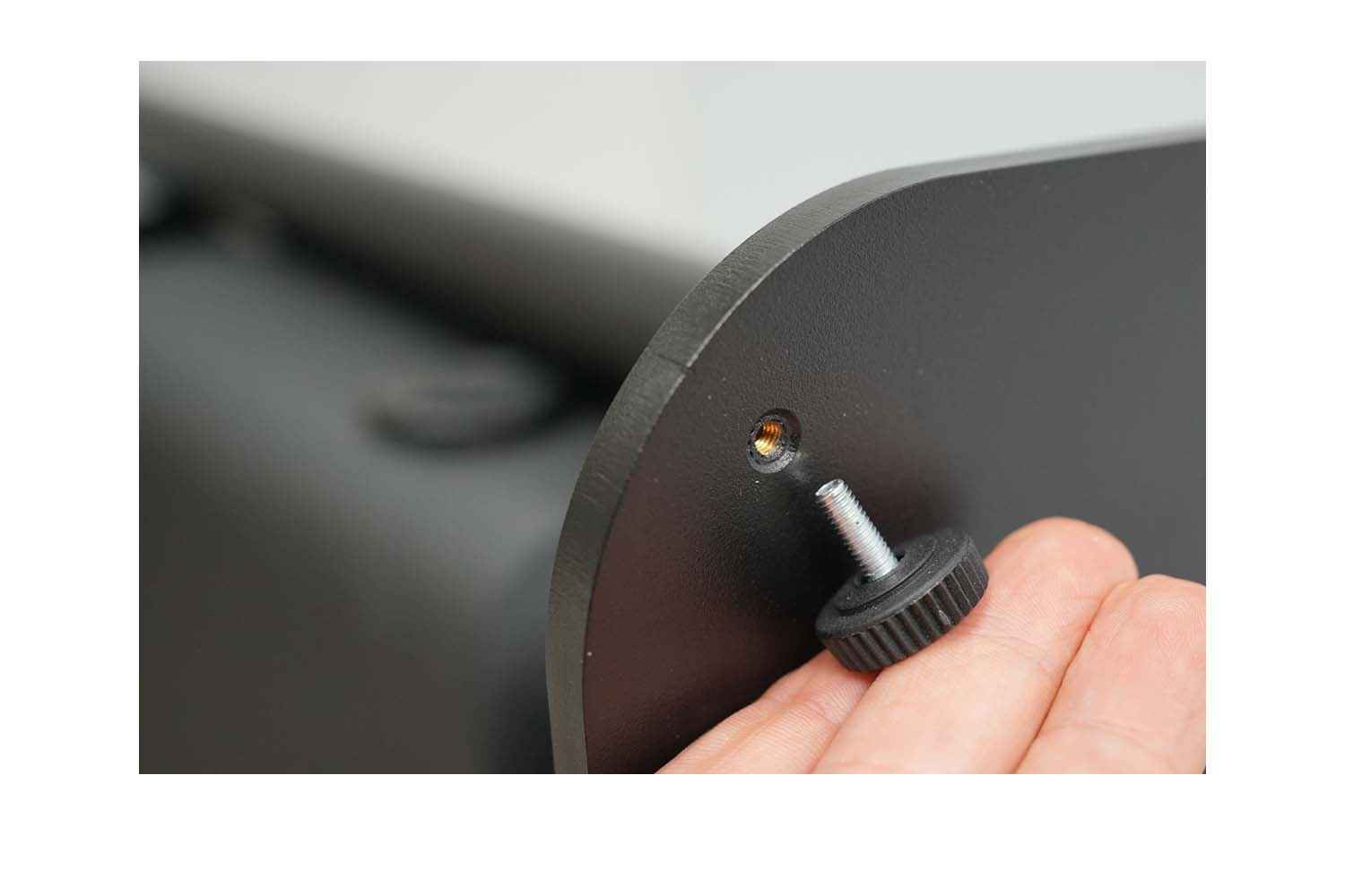 ARMSTRONG Standfuss für Bravia Theatre Quad