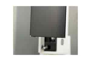 B-Ware celexon CLR HomeCinema Plus: leichte Abplatzer an der oberen Leiste links