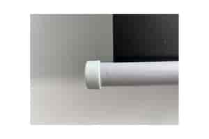 B-Ware DELUXX Advanced Slowmotion Rolloleinwand: Kleine Delle am linken Ende der Abschlussleiste