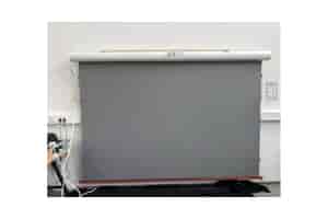 B-Ware LS Screens ApolloMotion Motorleinwand 127 Zoll (280 x 158 cm) bei unserer Prüfung