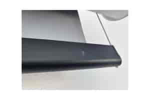 B-Ware LS Screens ApolloMotion: Kleiner Kratzer an der Abschlussleiste