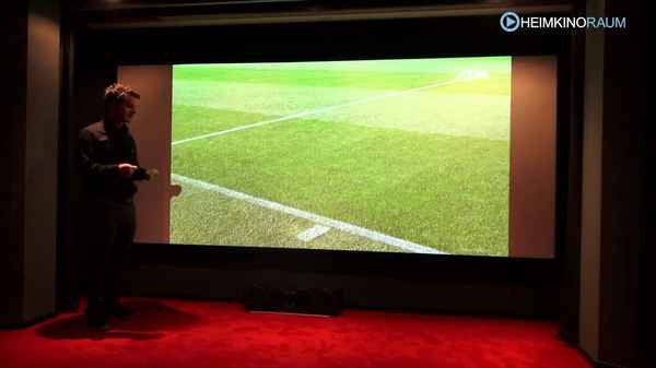 Sony VW500 Ultra HD 4K Beamer Test