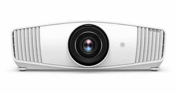 Der BenQ W5700S in weiss