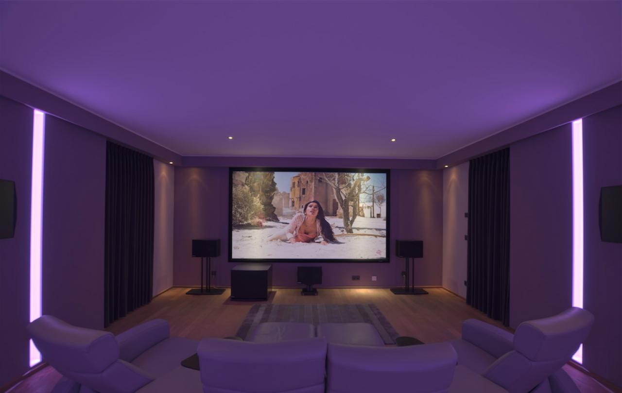 Heimkino-Luxemburg-Lounge-front-1