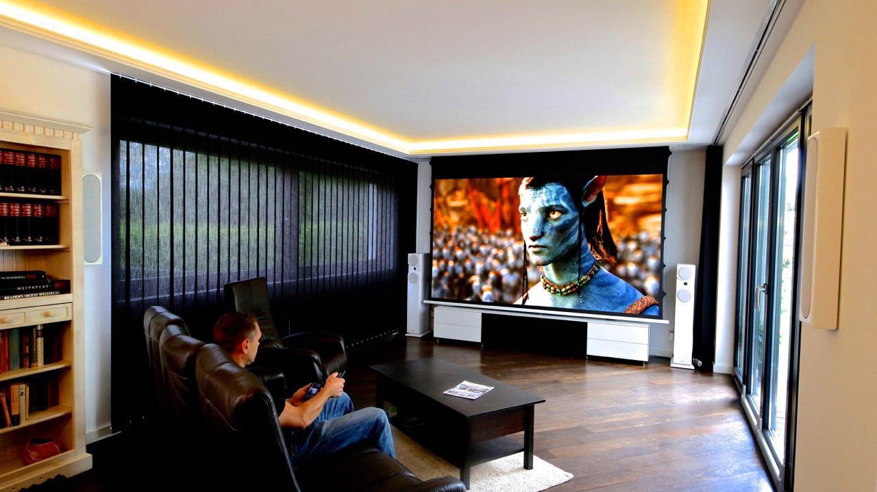 leinwand wohnzimmer beamer