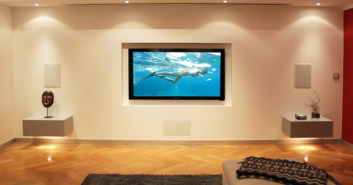 Fernseher und Beamer Kombination