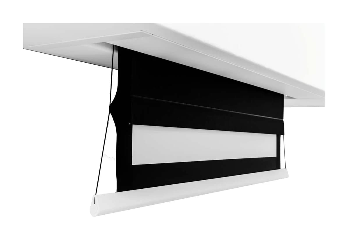 LS Screens ApolloMotion White Multi-Format Inceiling im Deckeneinbau, ausgefahren im Breitformat