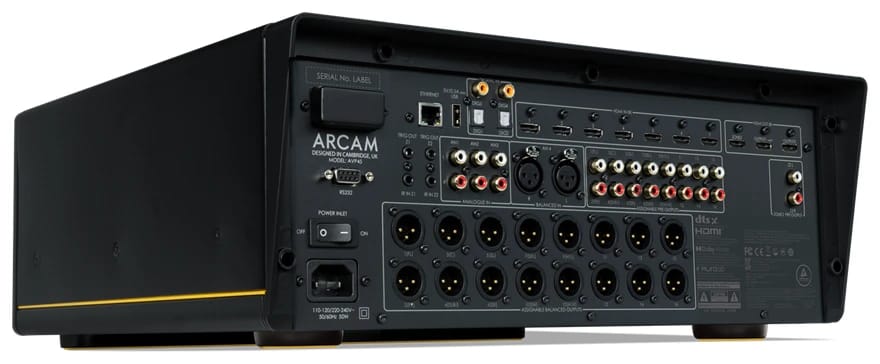 ARCAM Radia AVP45 schräg von hinten