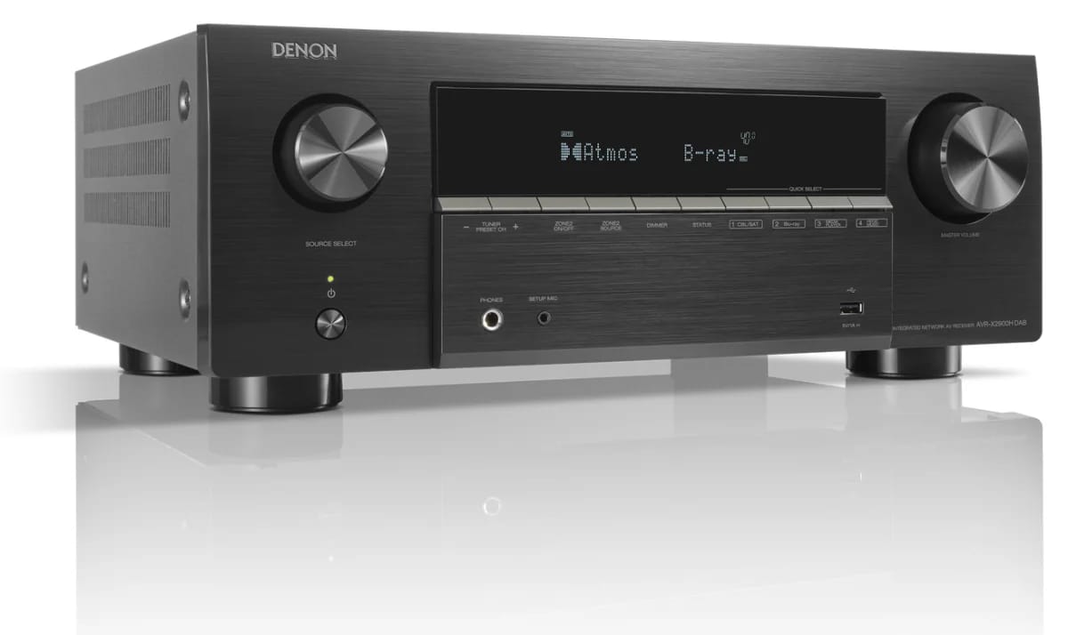 Denon AVR-X2900H DAB AV-Receiver in Schwarz, schräg von vorn