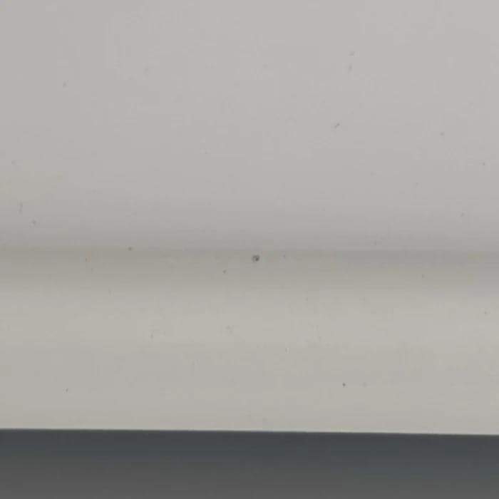 Kleiner Kratzer am Gehäuse