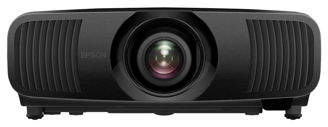 Epson EH-LS9000 in Schwarz von vorn mit Objektiv in der Mitte