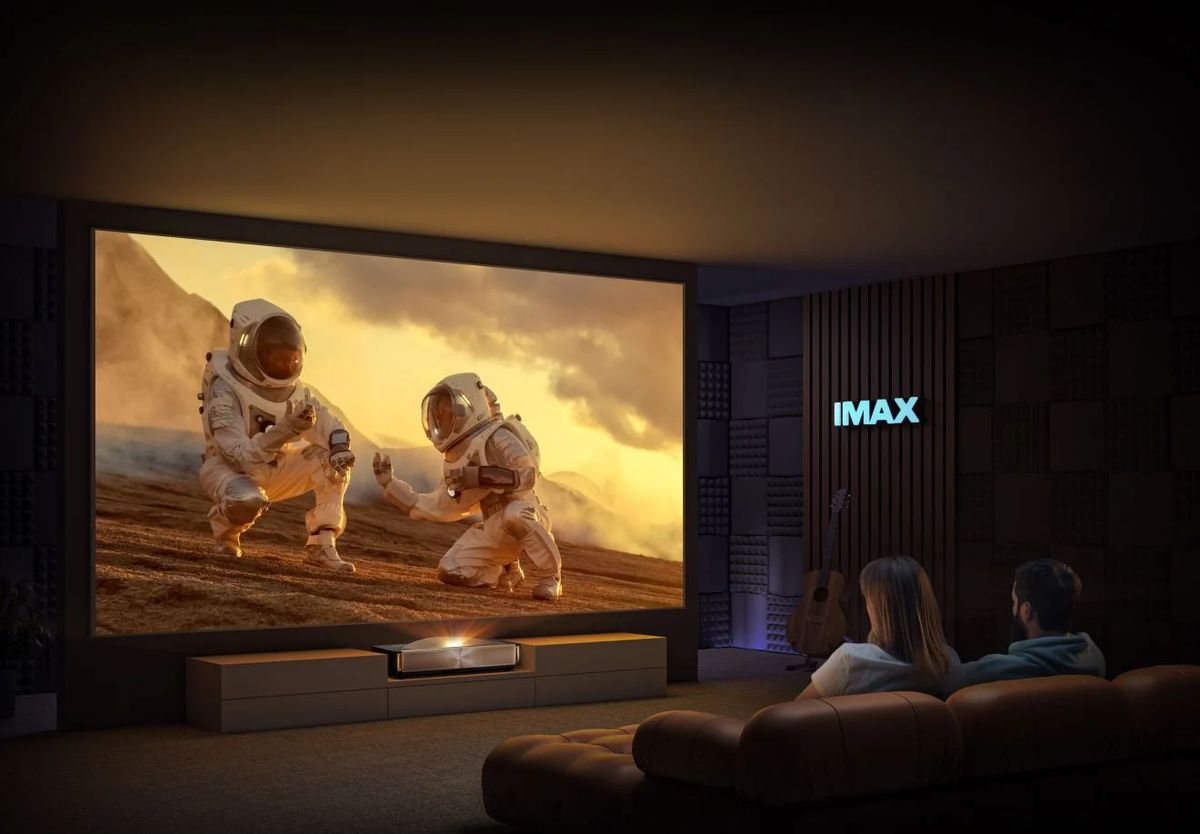 Laser TV mit IMAX Enhanced im Heimkino