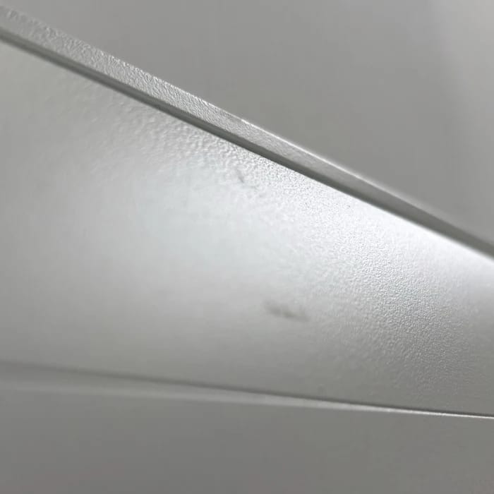 Kleiner Fleck am Gehäuse