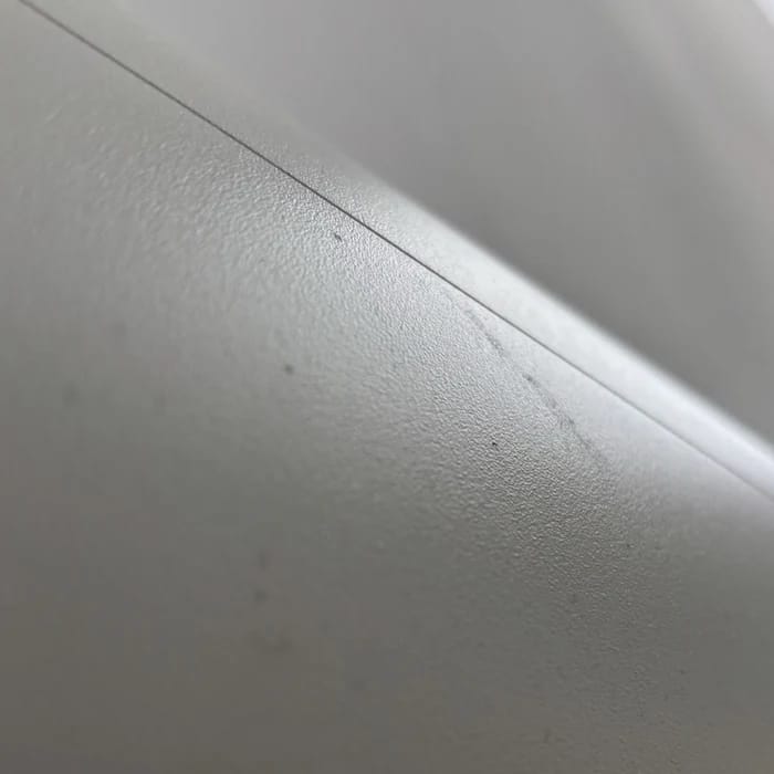 Kleiner Fleck am Gehäuse