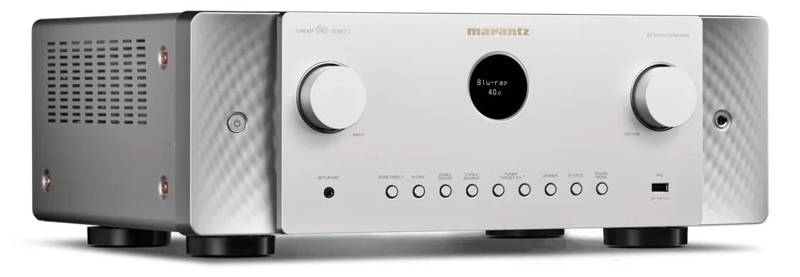 Marantz CINEMA 60 DAB SERIE 2 in Silber-Gold, schräg von rechts vorn