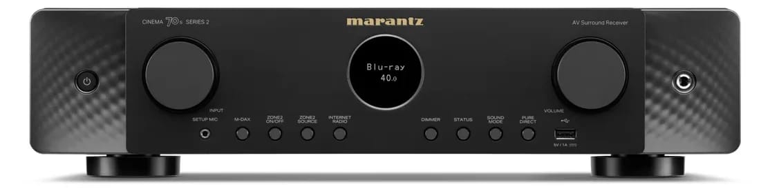 Vorderseite des AV-Receivers in Schwarz