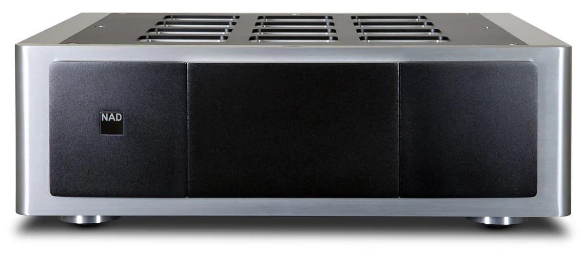 NAD M28 Endstufe von vorn
