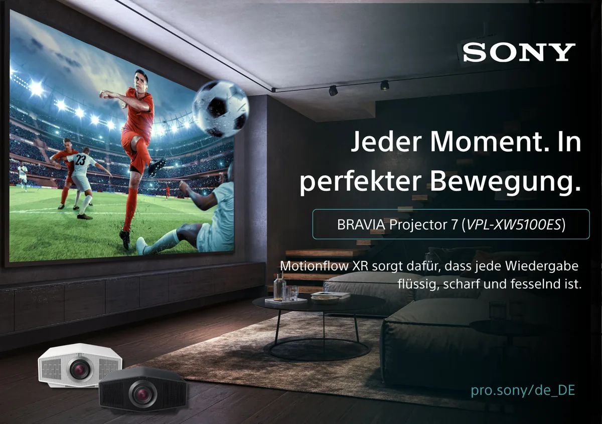 Sony BRAVIA Projektor 7 Werbemotiv: Motionflow beim Fußball