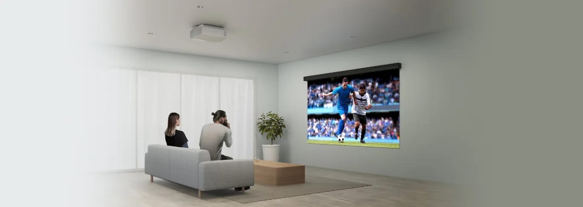 Sony VPL-XW5000ES im Wohnzimmer mit großer Leinwand