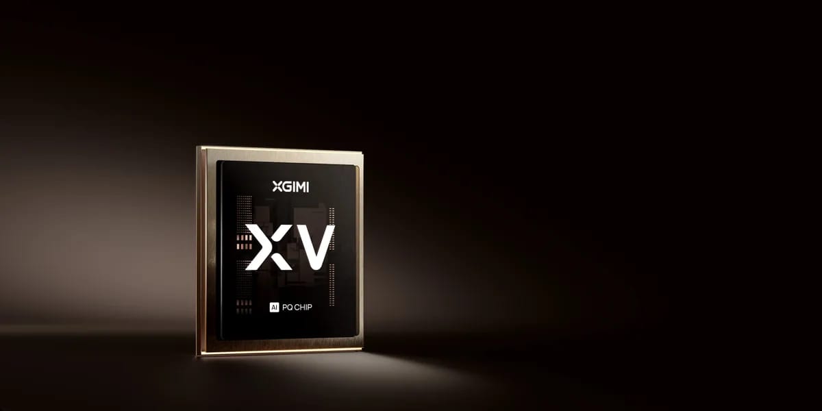 Bildprozessor X-Vision von XGIMI vor dunklem Hintergrund