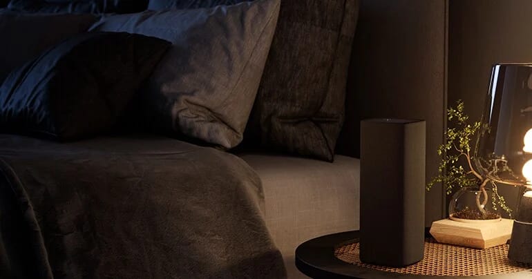 Rücklautsprecher im Schlafzimmer