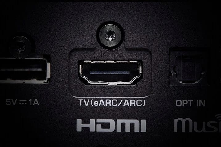 HDMI-Anschluss mit eARC/ARC auf der Rückseite