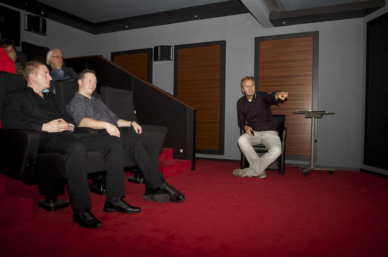 1_Heimkino_Beach_Party_Osnabrueck_SONY_VW500_3D_Beamer