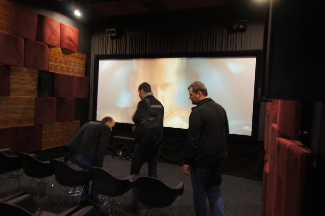 Kino Audio Vergleich Bild