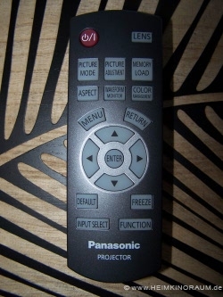 Pana3000_remote