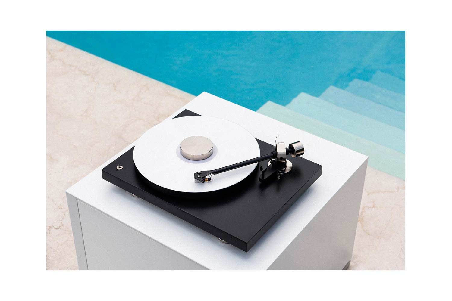 Pro-Ject Debut PRO Plattenspieler weiße Platte