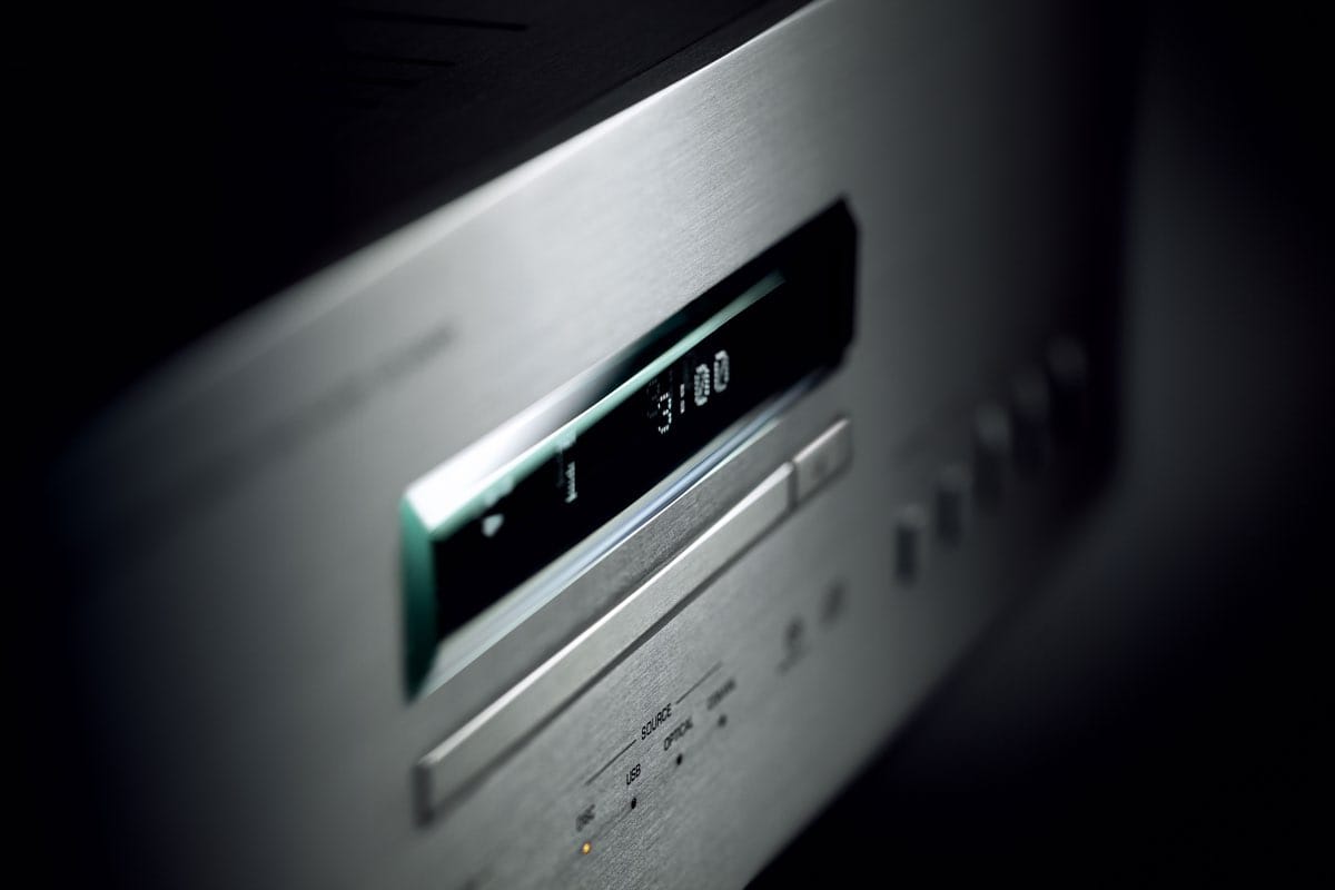Yamaha CDS3000 CD Player