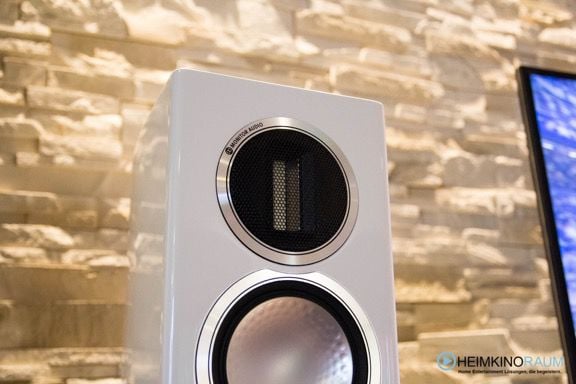 Das Bändchenhochtonmodul der Monitor Audio Gold 200 ist sehr edel verarbeitet und kann dazu noch Frequenzen bis zu 60.000 Hz wiedergeben. Bild