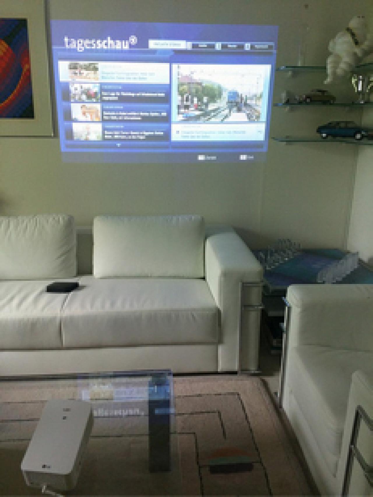 LG Largo als Fernseher Bild