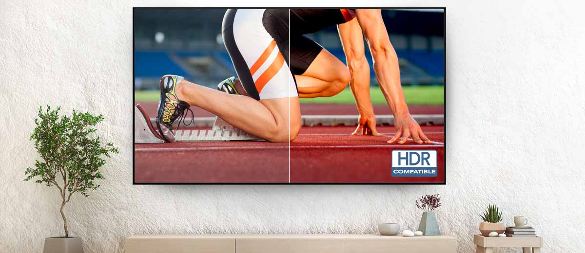 Beamer zeigt HDR-Vergleich mit Läufer.